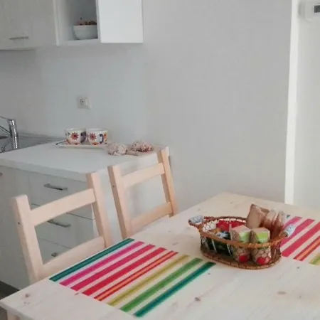 Casa Le Cementine Feriehus Verbania